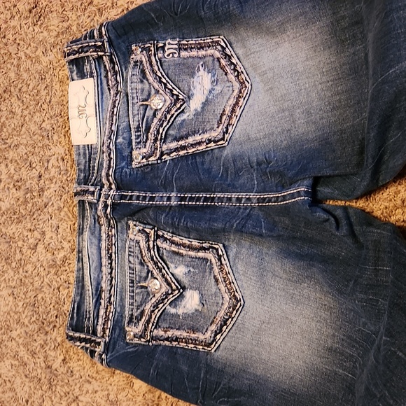 Miss Me Mid-Rise Easy Crop - Picture 9 of 12